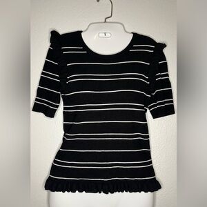 🖤 Laundry by Shelli Segal Ruffle Sleeve Striped Knit Top – Size M 🖤